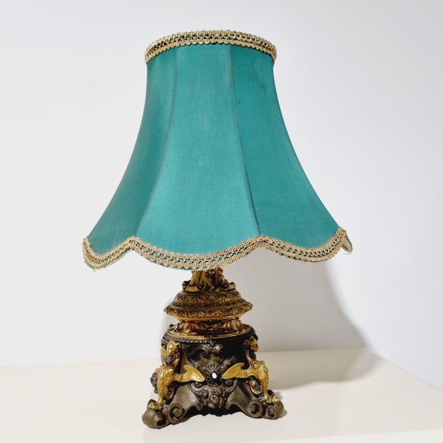 Baroque Historicism Bronze Table Lamp with Gilded Decoration, 19th Century For Sale - Image 3 of 18