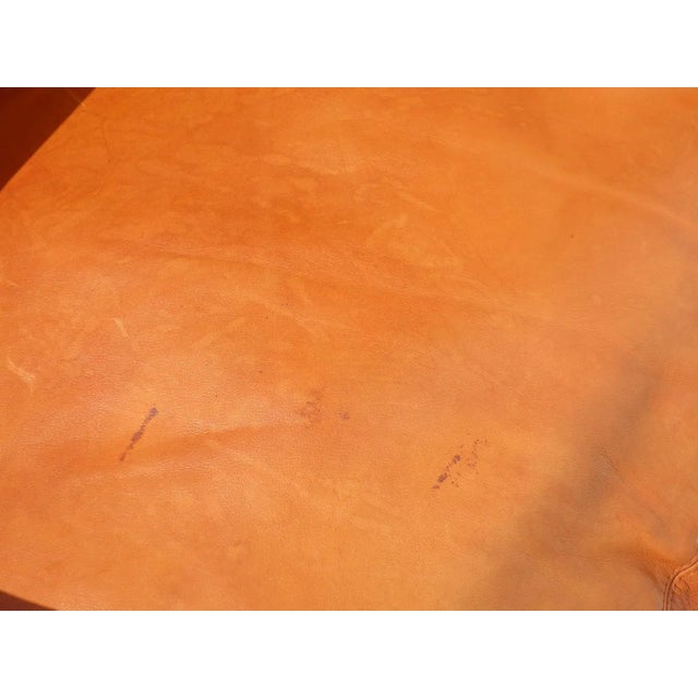 Tan Set of Artona Leather and Wood Lounge Chair with Ottoman by Tobia & Afra Scarpa for Maxalto, 1970s For Sale - Image 8 of 17