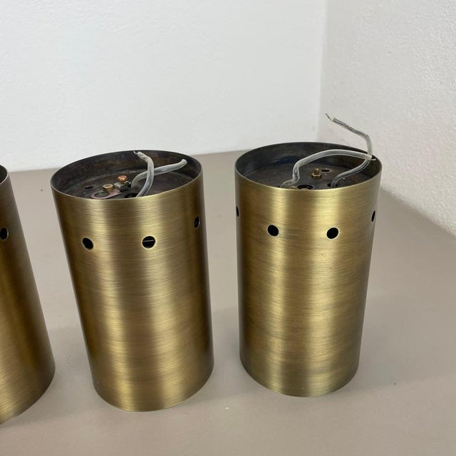 1970s Minimalist Brass Hole Pattern Tube Wall Sconces, Italy, 1970s, Set of 2 For Sale - Image 5 of 18