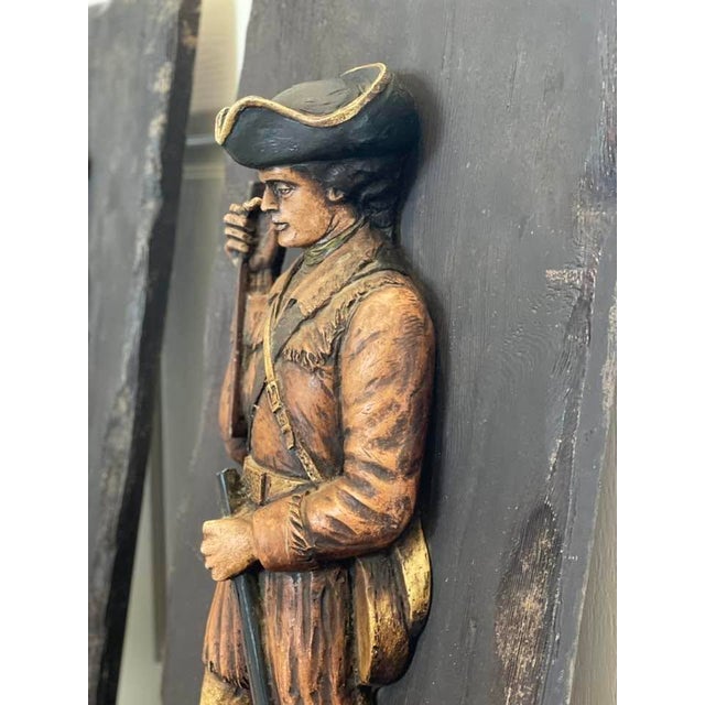 1960s Pair of Large HTF Midcentury 1960s American Revolutionary War Minutemen Soldiers 3d Wall Decor Rough Luxe Appeal For Sale - Image 5 of 10