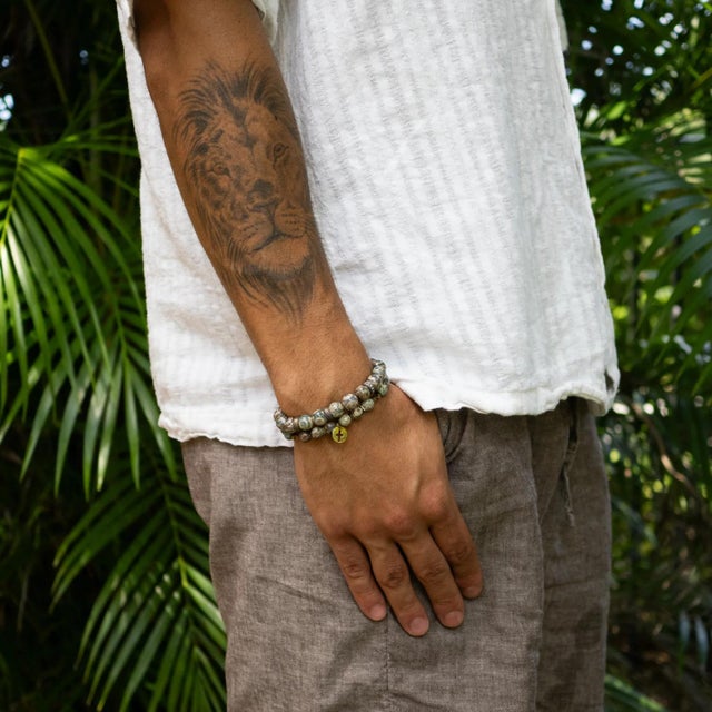 Metal Inner Power Bronze & Nepal Beaded Bracelet For Sale - Image 7 of 8