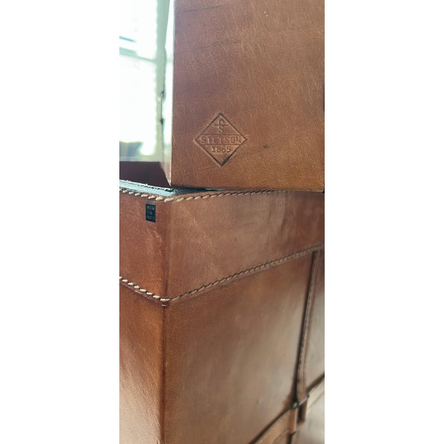 1980s Vintage Stetson Leather Waste Basket and Tissue Box Cover Set For Sale - Image 5 of 8