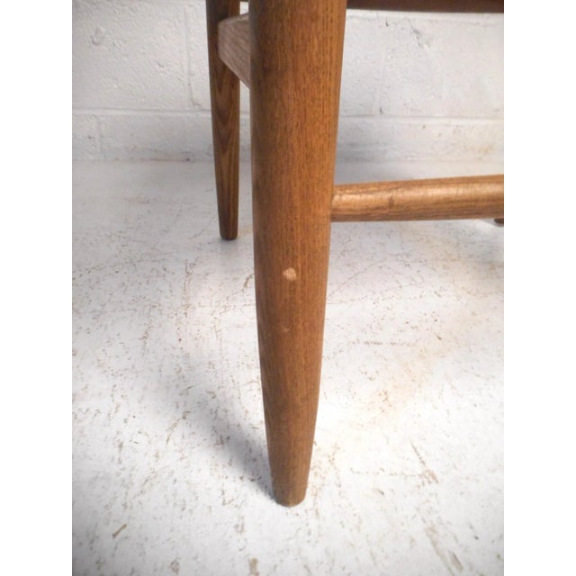 Vintage Modern Wegner Style Wishbone Chair For Sale - Image 9 of 13