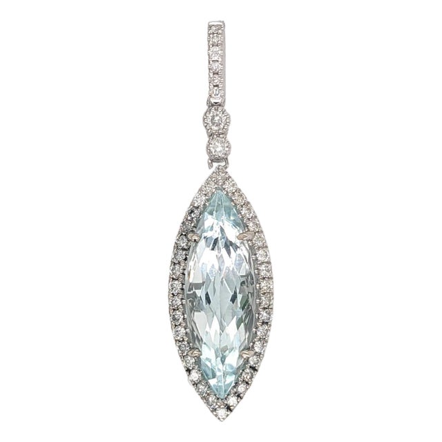 3.25cts Aquamarine Pendant in Solid 14k White Gold W Natural Diamond Accents For Sale