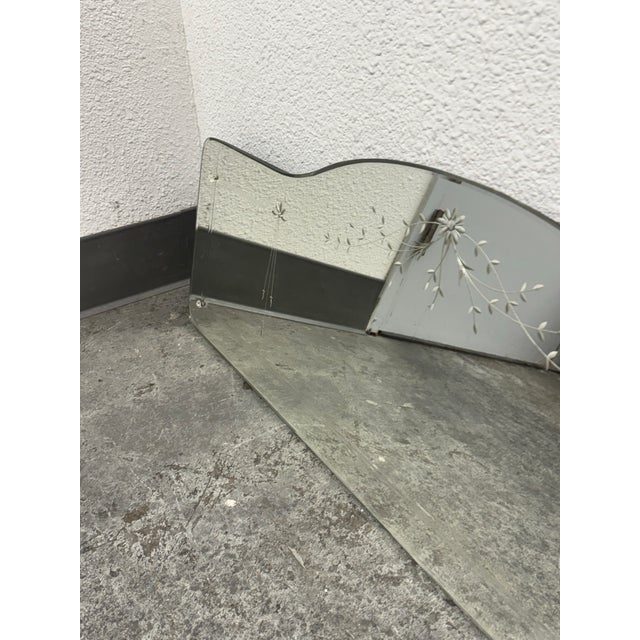 Early 20th Century Art Deco Etched Floral Frameless Vanity Mirror, Mid 20th Century For Sale - Image 5 of 12