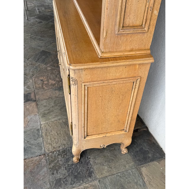 Tan French Provincial Light Oak Wood Kitchen Cabinet, Antique For Sale - Image 8 of 12