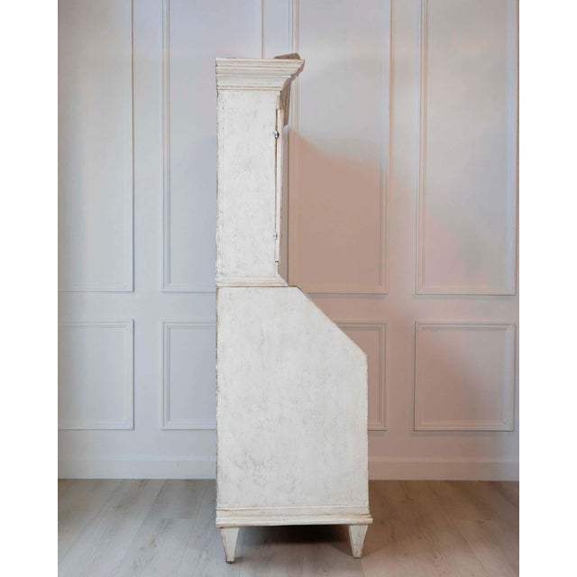 19th Century Writing cupboard from around 1800 hundered in pine, Sweden For Sale - Image 5 of 13