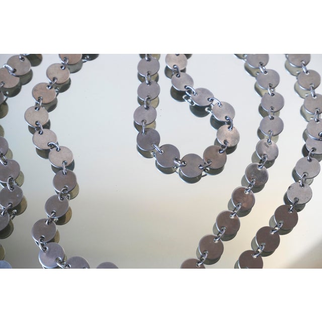 Metal 1970s Silver Round-Link Necklace For Sale - Image 7 of 11