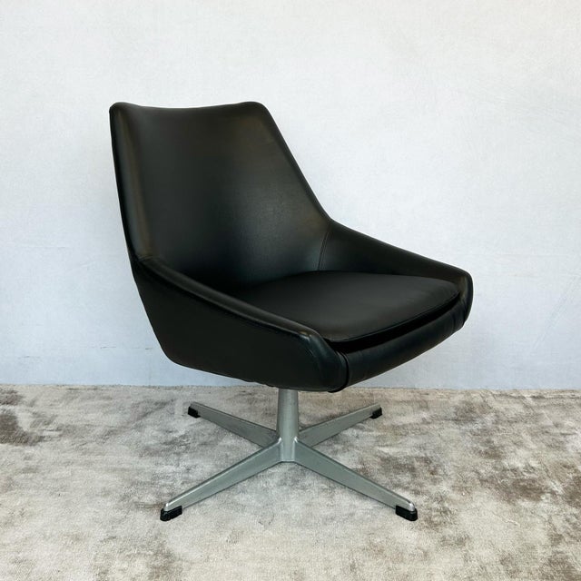 Black Swivel Armchair, 1970s For Sale - Image 10 of 10