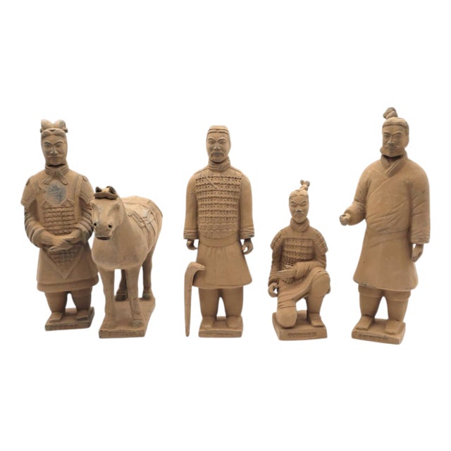 Rare Lintong Museum Terracotta Warrior Figurine Set With Horse & Archival Booklet – 5 Pieces For Sale