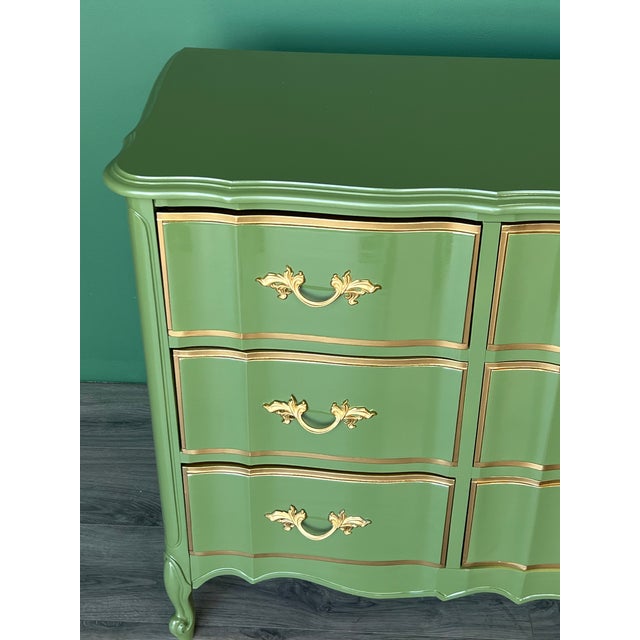 French Provincial Late 20th Century French Provincial Green Lacquered Dresser of Nine Drawers For Sale - Image 3 of 14