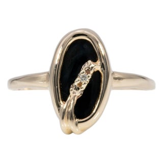 Black Onyx Estate Ring With Earth-Mined Diamond Accent in Solid 10k Gold, Oval, Size 6 For Sale