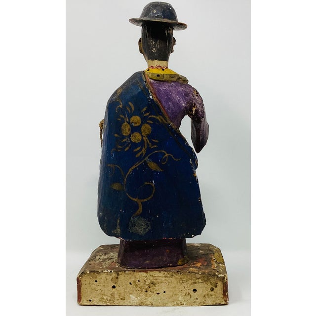 Late 18th Century Spanish Colonial Era Glass Eyed Bulto With Removable Hat. For Sale - Image 4 of 6