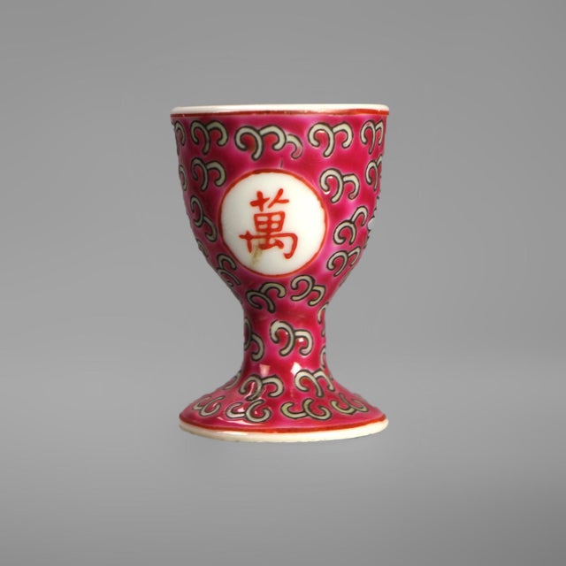 1930s Vintage 33 Piece Chinese Republic Porcelain Tea Set, Circa 1930 For Sale - Image 5 of 10