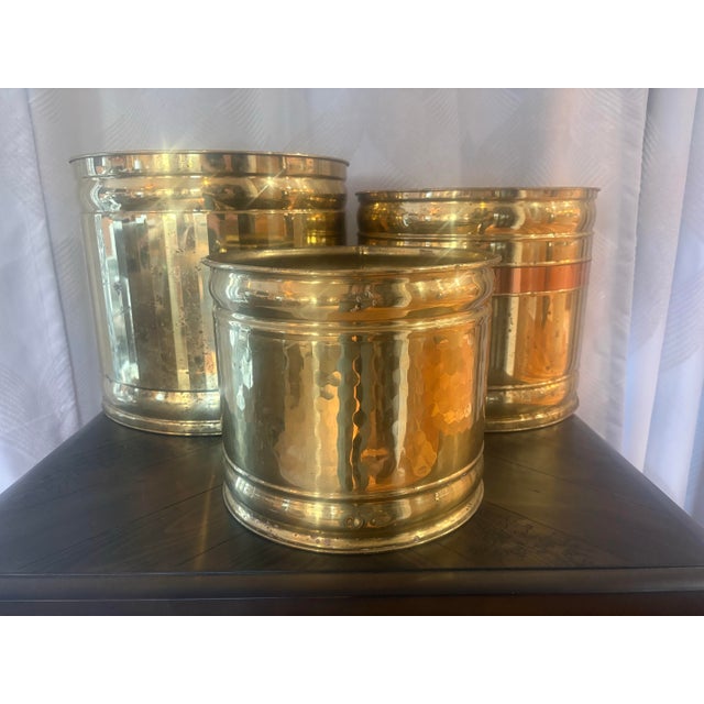 Vintage Bristol Brass & Copper Graduated Brass Planters – Set of 3, Made in Usa For Sale - Image 4 of 8