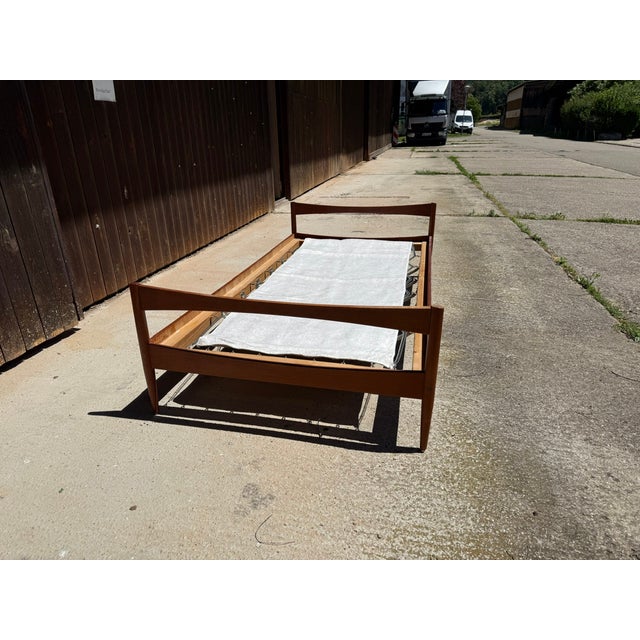 1960s Mid-Century Modern Scandinavian Model Dagmar Teak Bed, 1960 For Sale - Image 5 of 18