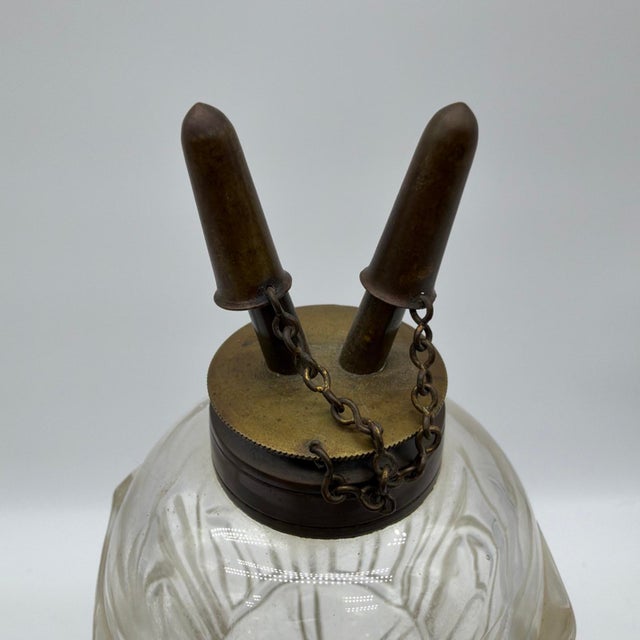1850s Gothic Arch Pressed-Glass Oil Lamps, Attributed to Boston & Sandwich, - Pair For Sale - Image 4 of 18