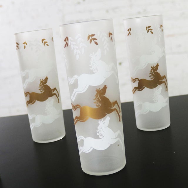 Mid-Century Modern Cavalcade by Libbey Galloping Horse Cocktail Glasses Gold White Pilsner Tom Collins For Sale - Image 6 of 12