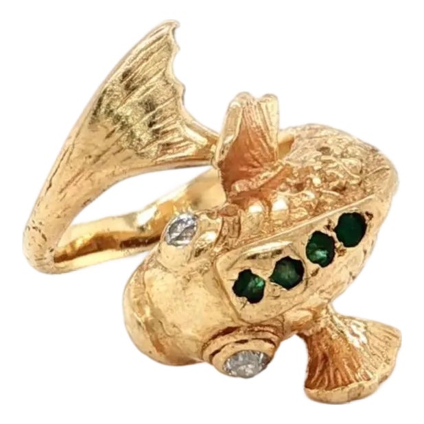 Mid 20th Century Diamond Emerald Fish Bypass Ring 14K Yellow Gold Size 5.5 For Sale