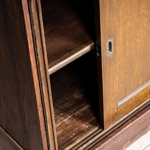 English Oak Library Shelf, 1940s For Sale - Image 9 of 15