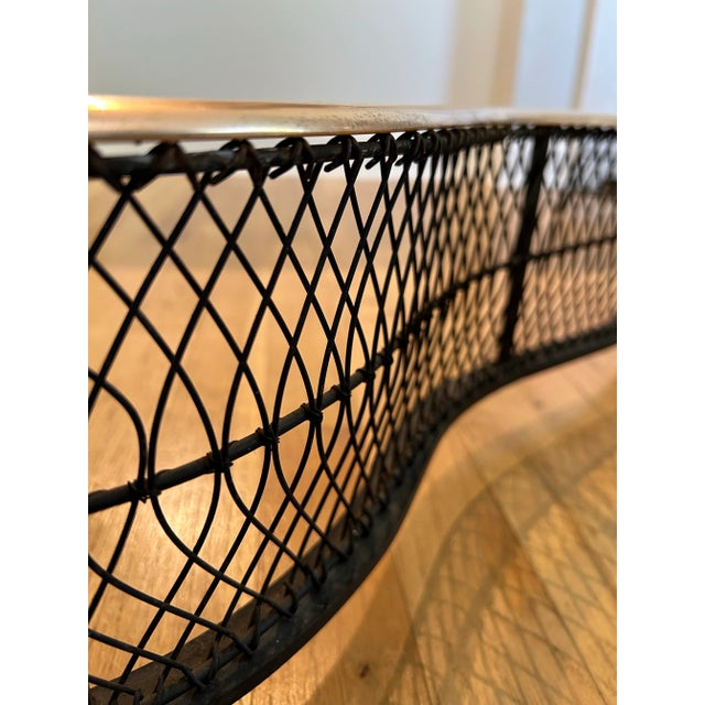 Black 1970’s Brass and Iron Mesh Serpentine Fireplace Fender Attributed to Virginia Metalcrafters For Sale - Image 8 of 12