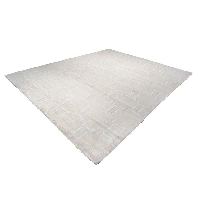 Modern Nepalese Modern Wool & Silk 12X15 Beige, Ivory & Grey Handmade Area Rug #1143905 For Sale - Image 3 of 12