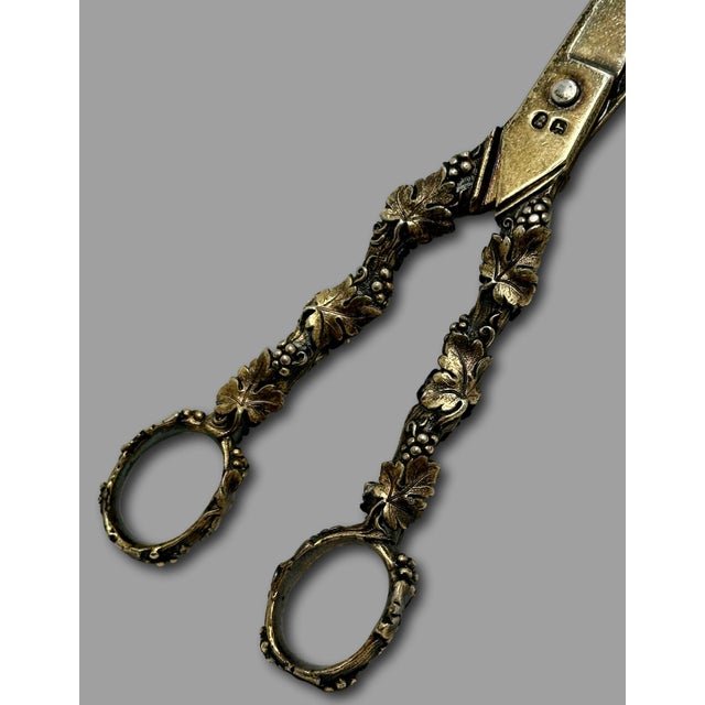 Outstanding Fine Quality Antique London England Georgian Sterling Silver Grape Shears For Sale - Image 13 of 18