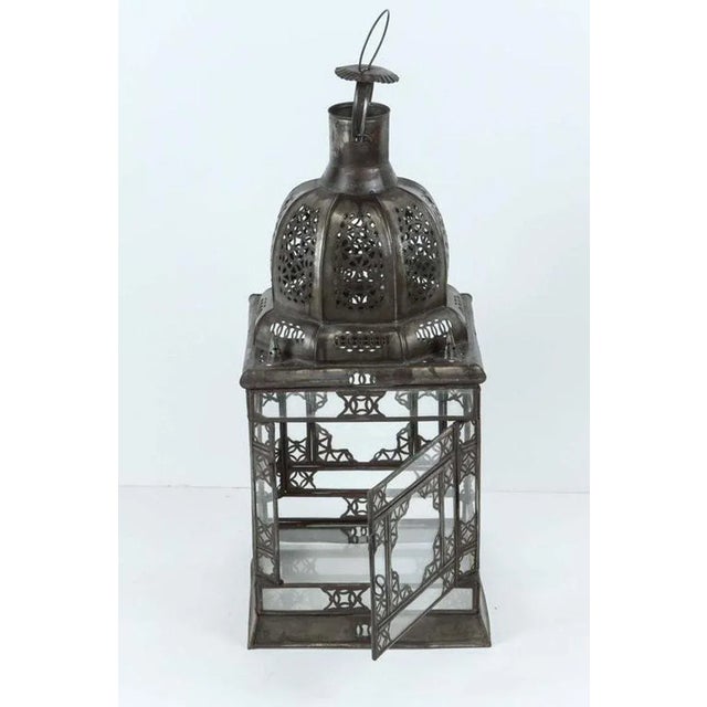 Moroccan Moorish Clear Glass Lantern With Filigree Design For Sale In Palm Springs - Image 6 of 9