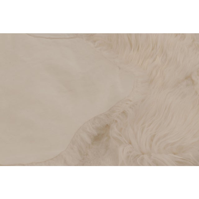 Animal Skin Rug & Kilim’s Sheepskin Multi-Pelt Fur Rug in Cream White Tones For Sale - Image 7 of 7