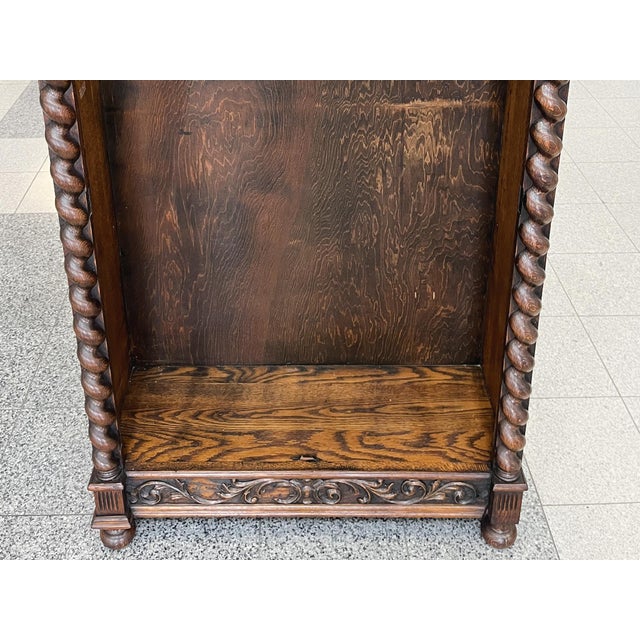 19th Century Carved Oak Bookcase Cabinet in the Style of R. J. Horner & Co. For Sale - Image 11 of 17