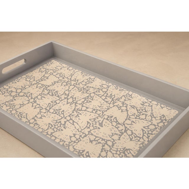 Large "Butterflies" Decorative Tray, Lacquered Wood, Ensamble Artesano, 2024 For Sale - Image 14 of 16