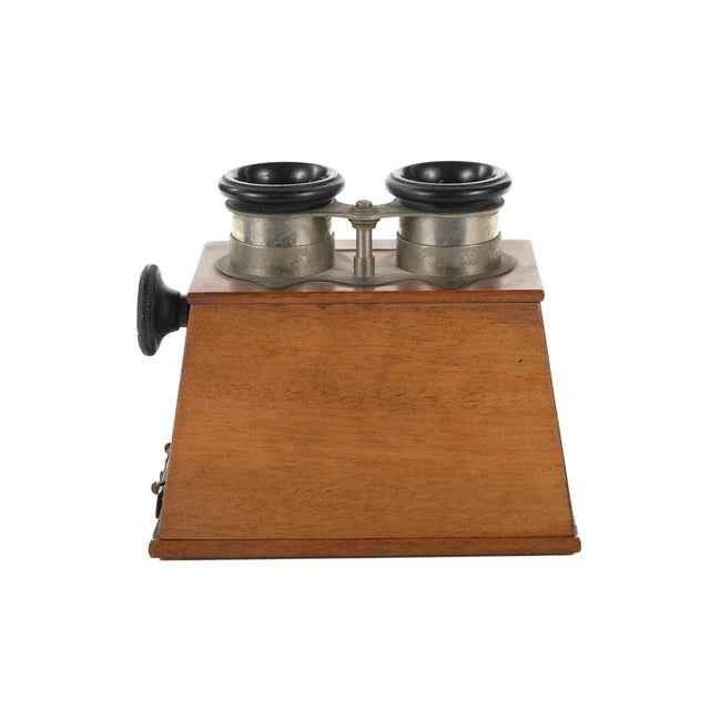 Stereoscope Wooden Viewer by Verascope Richard For Sale In Los Angeles - Image 6 of 10