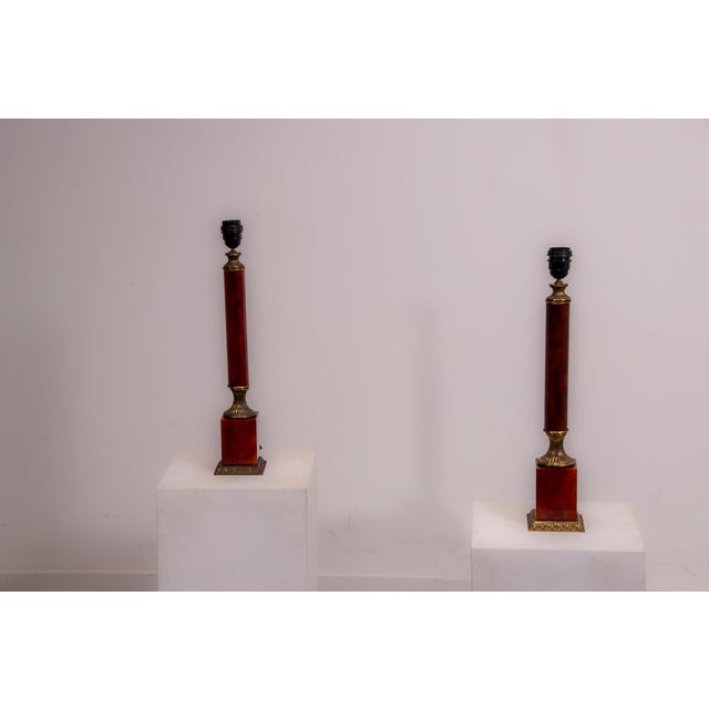 Vintage Empire French Lamps in Amber Bakelite and Brass, 1940s, Set of 2 For Sale - Image 12 of 12