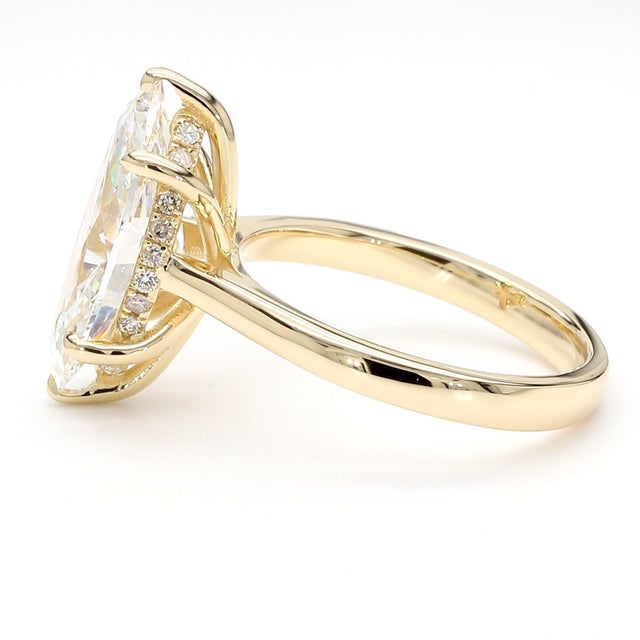 Igi Cert. 3 Carat Marquise Lab Diamond Hidden Halo Engagement Ring, Size 8 For Sale - Image 10 of 11