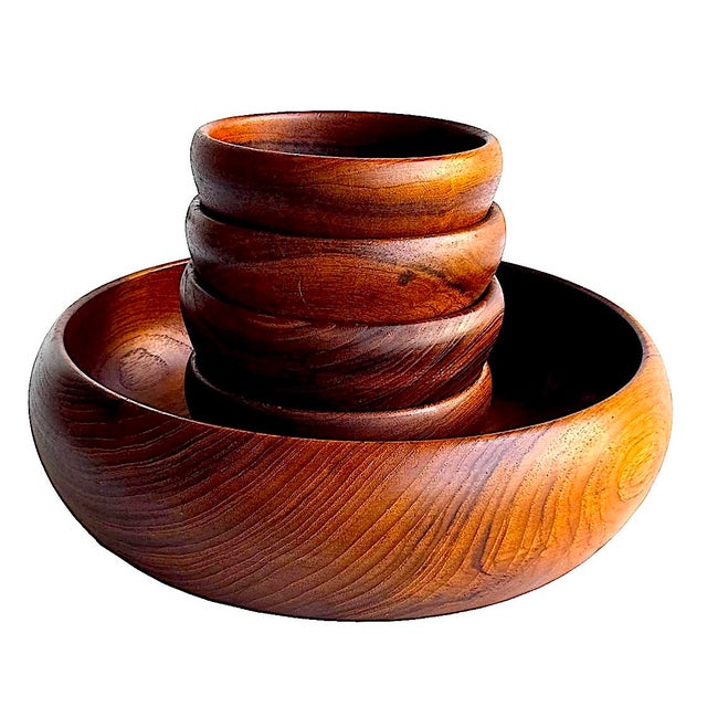 Wood Mid 20th Century Hand-Turned Teak Wood Bowls, 5 Pieces For Sale - Image 7 of 16