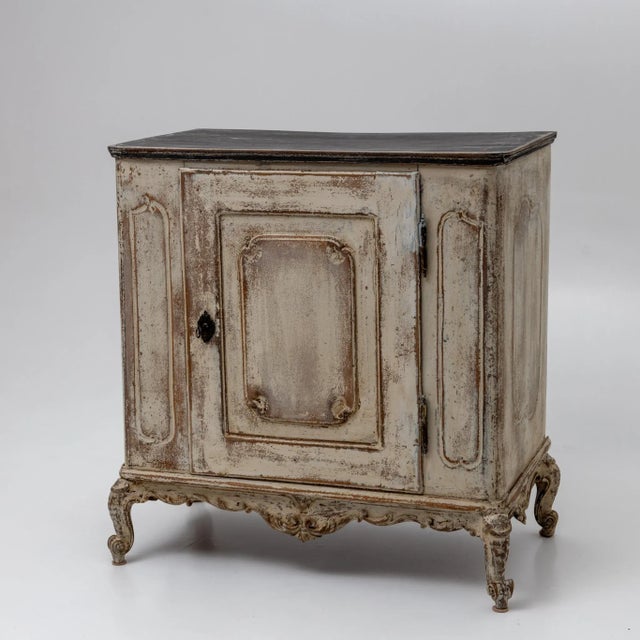 Baroque Baroque Half Cabinet, 1700s For Sale - Image 3 of 8