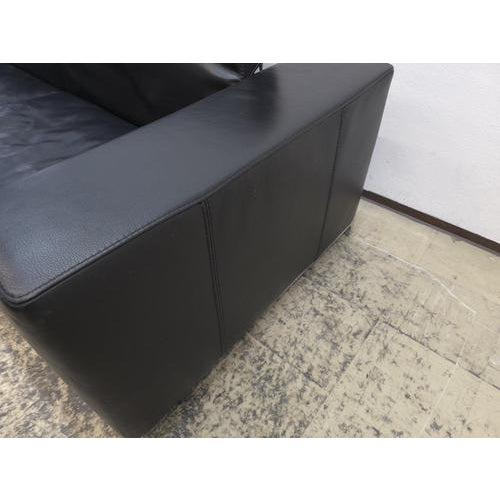 Boston Sofa in Black Leather from Who's Perfect For Sale - Image 13 of 14