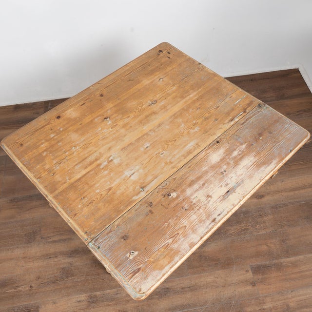 Original Painted Pine Drop Leaf Side Table, Sweden Circa 1840 For Sale - Image 4 of 16