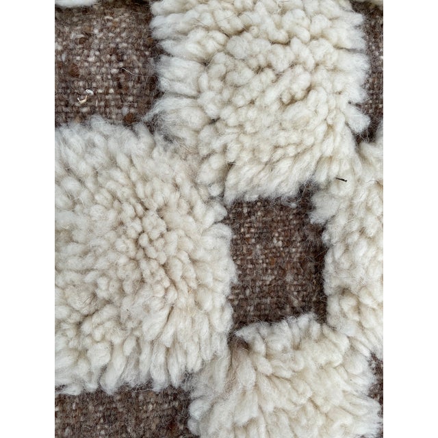 1980s Handmade Moroccan Beni Ouarain Rug For Sale - Image 6 of 12