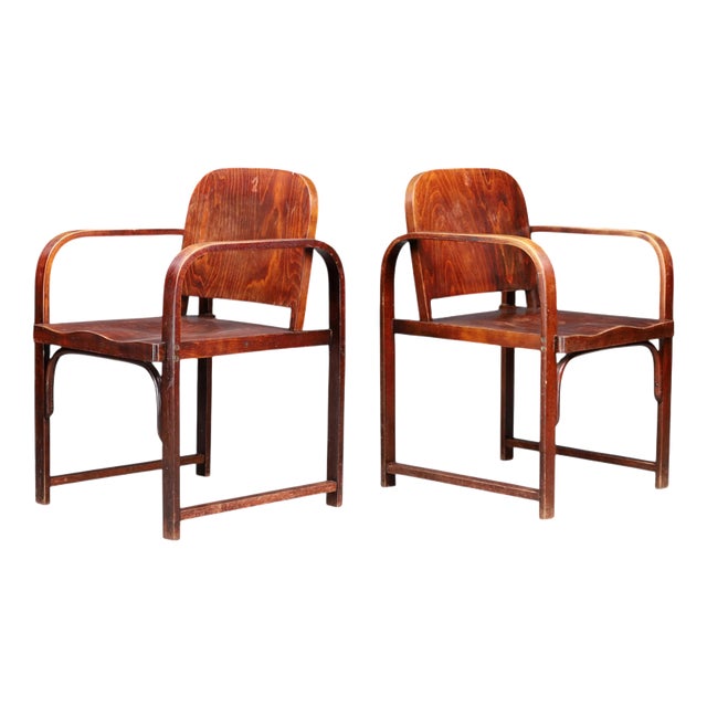 Vintage 745/F Bentwood Side Chairs by Michael Thonet for Tatra, 1930s, Set of 2 For Sale