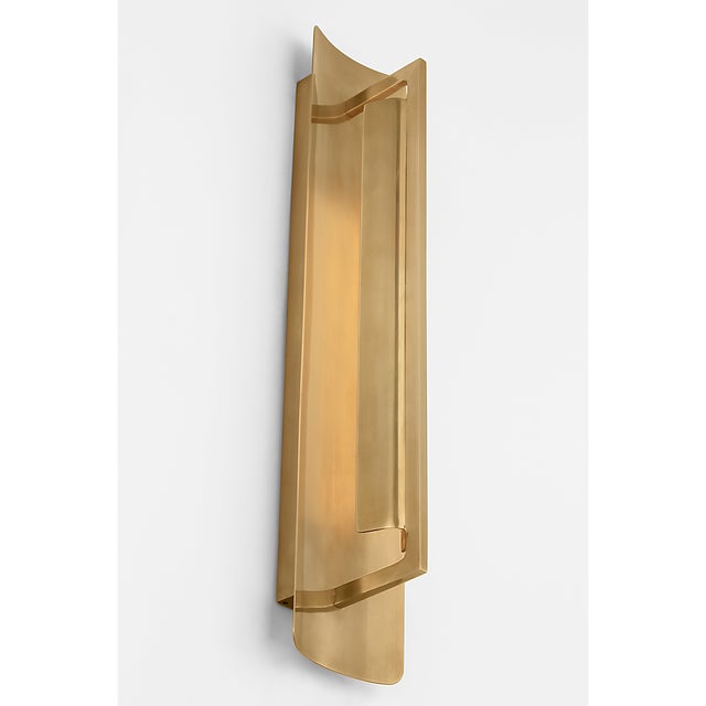 Visual Comfort Ian K. Fowler for Visual Comfort Signature Tristan 20" Reflector Sconce in Hand-Rubbed Antique Brass For Sale - Image 4 of 7