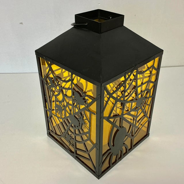 Black 1980s Vintage Boho Chic Americana Halloween Spider Web Tole Lantern Candleholder. For Sale - Image 8 of 11