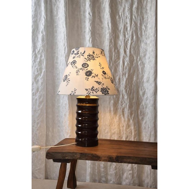 Blue Sculptural Ribbed Ceramic Table Lamp, Hungary, 1970s For Sale - Image 8 of 9
