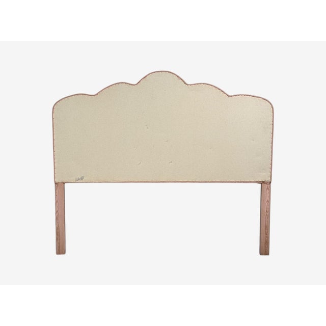 Textile Traditional, Kingsize Tufted Headboard, Scalamandré Pink Silk, Usa, 1960s For Sale - Image 7 of 8