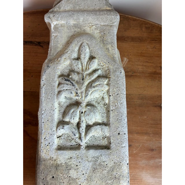This is a cast stone final featuring pointed Gothic Arch tracery and Acanthus Leaf with a peaked/steeped top. Great...