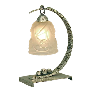 1920s French Art Deco Hammered Wrought Iron Desk or Table Lamp, Nickel-Plated
