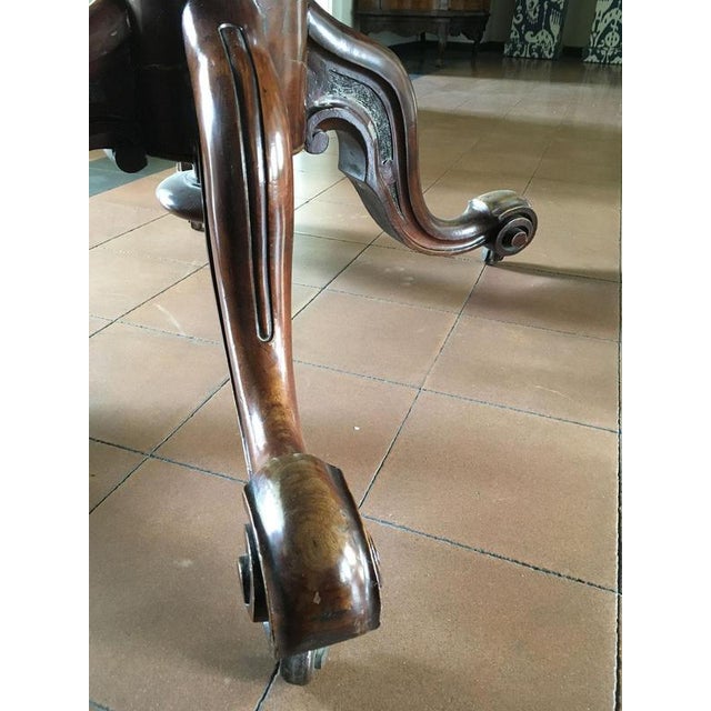 Victoria Walnut Tilt Top Table attributed to Filmer For Sale - Image 12 of 18