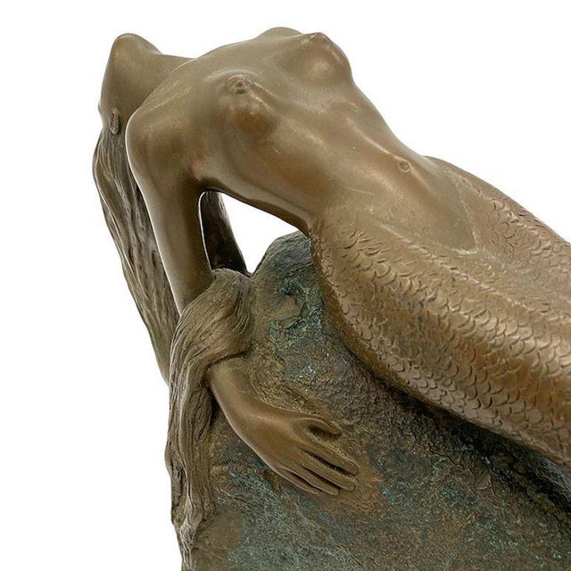 Bronze 1980s Neoclassic Bronze Nude Mermaid Siren Statue on Beach Rock by James Siebert For Sale - Image 8 of 12