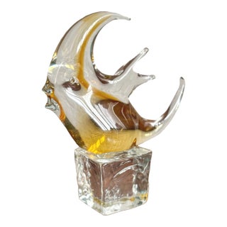 Vintage Murano-Style Glass Fish Sculpture – Amber on Ice Base For Sale