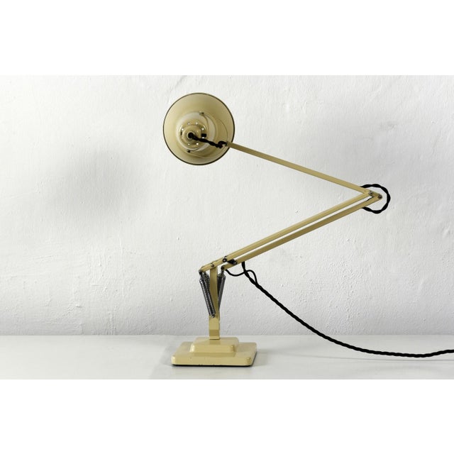 This Anglepoise desk lamp was produced in England in 1932. It was used as a model for many imitators and can be found in...